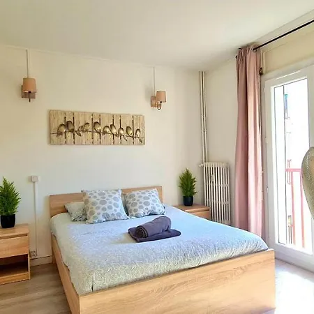 Le Cosy - 1 - 4pers - Wifi - Parking Bail Mobilite Apartment